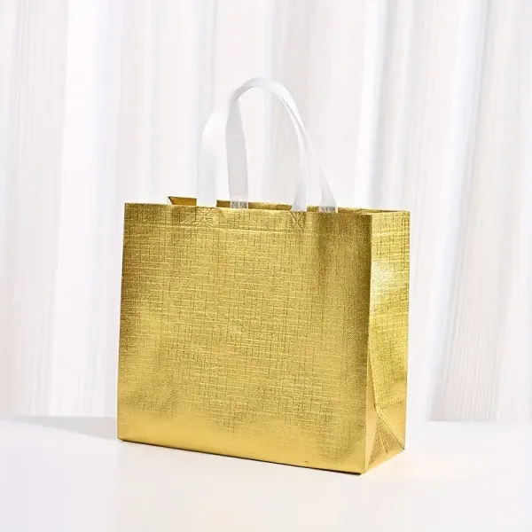 Customizable Non-Woven Colorful Tote Bags, Gift Packaging with Logo and Image Printing, Waterproof Laminated Handle Reusable Laser Handbag for Birthday Parties, Wedding Souvenirs & Anniversary Celebrations